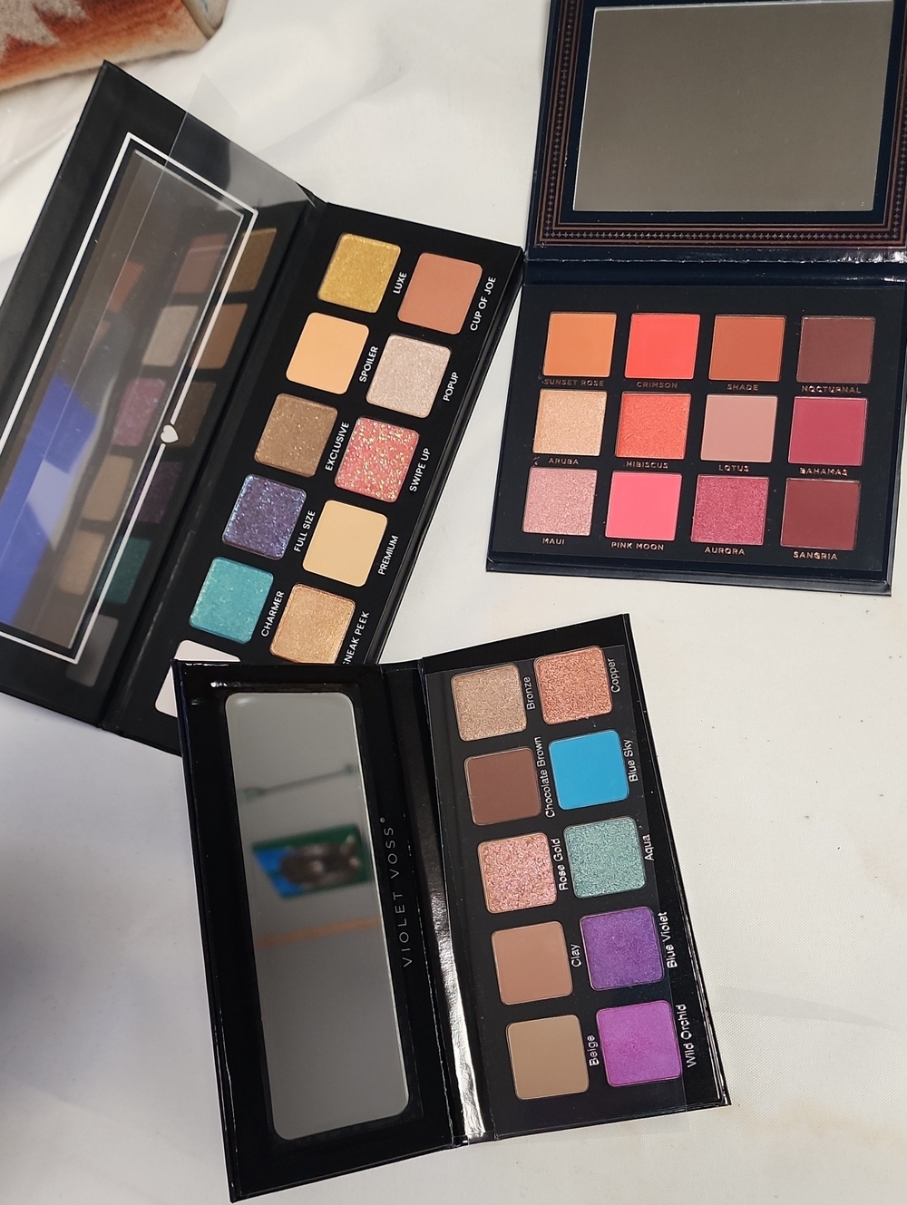 Violet Voss Eyeshadow Palette - Multi-Color Professional Palette